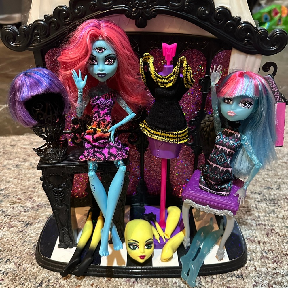 Monster High CAM Doll Lot